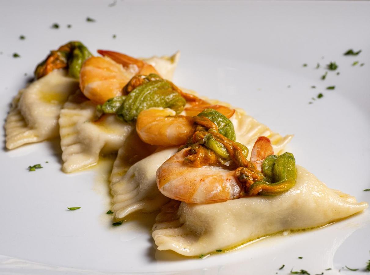 Albergo Ristorante Locanda Rosella Giba Ngoại thất bức ảnh