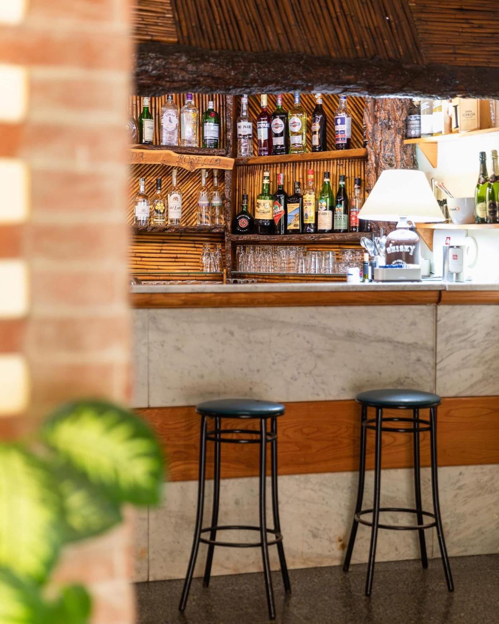Albergo Ristorante Locanda Rosella Giba Ngoại thất bức ảnh
