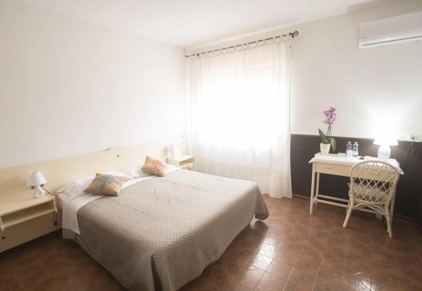 Albergo Ristorante Locanda Rosella Giba Ngoại thất bức ảnh